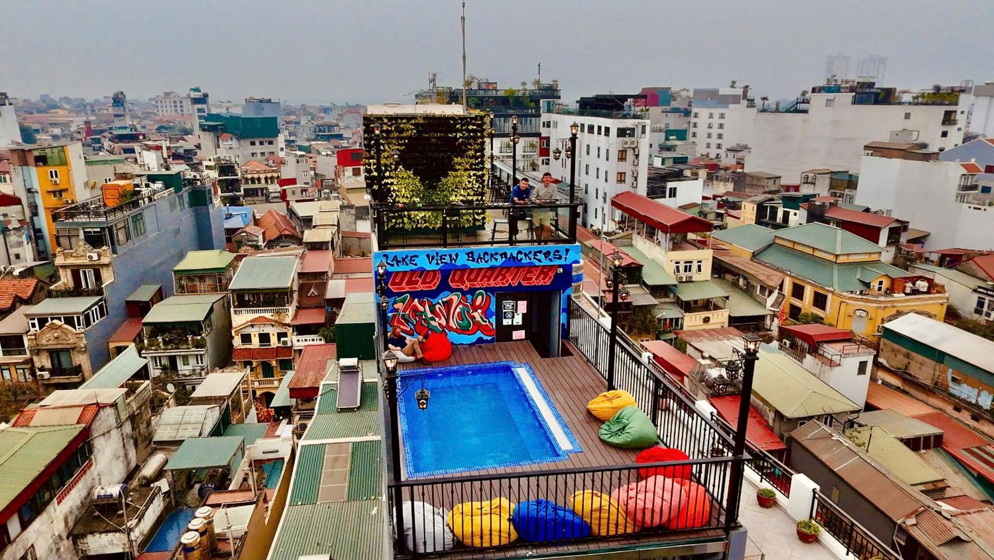 Lakeview Backpackers Hostel & Rooftop Bar Hanoi Exterior photo